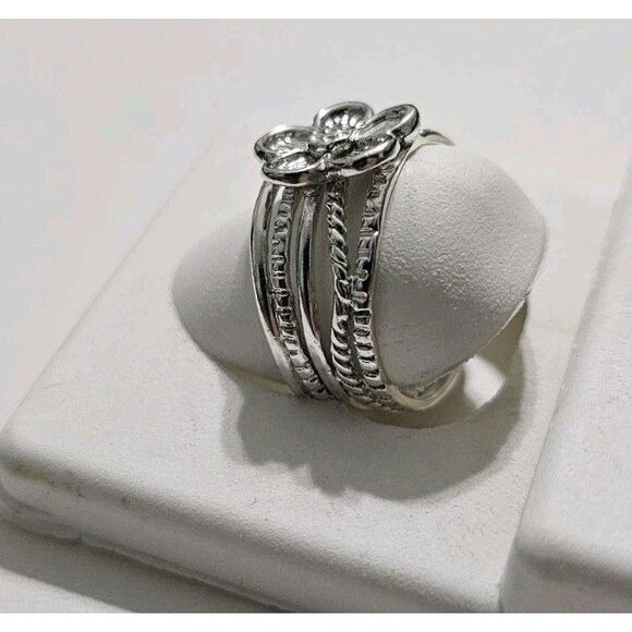 Ross-Simons Sterling Silver Multi-Row Flower Ring Size 9 - Picture 4 of 8